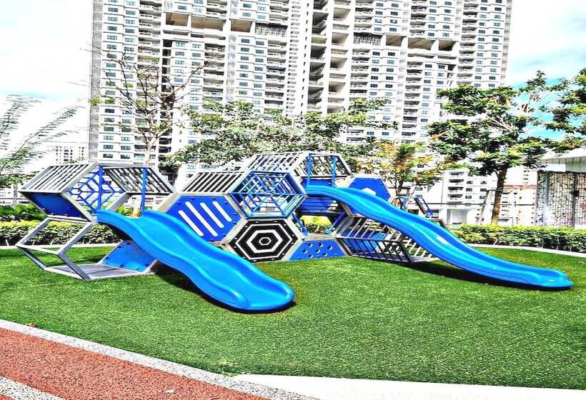 펜션 Oyo Home 90948 Irishe Homestay Penang City Seaview