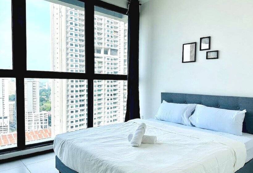 펜션 Oyo Home 90948 Irishe Homestay Penang City Seaview