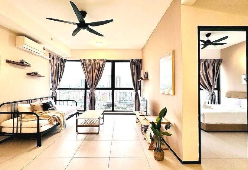 膳宿费 Oyo Home 90948 Irishe Homestay Penang City Seaview