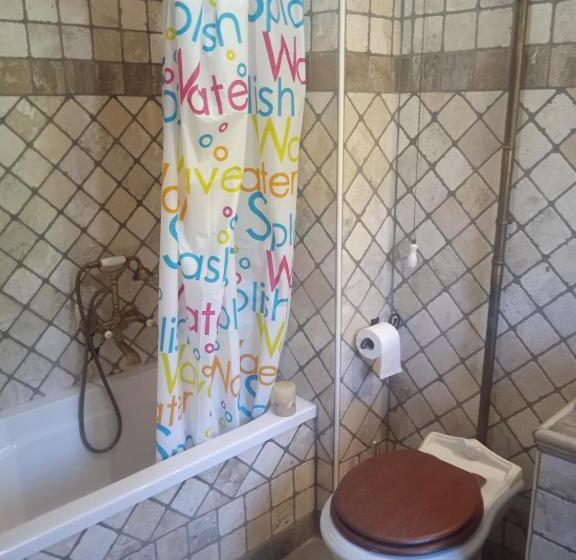 بنسيون Villa Carla