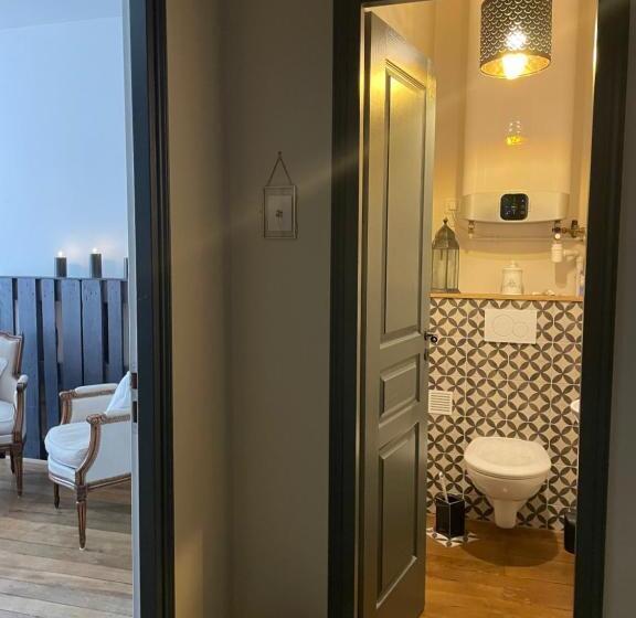 Bed And Breakfast 2 Chambres, 1 Salle D Eau   Centre Versailles