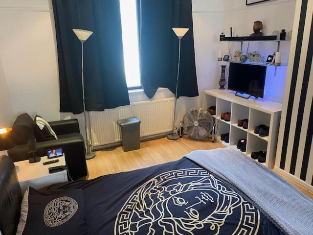 צימר Relax In This Cozy Room In Dagenham