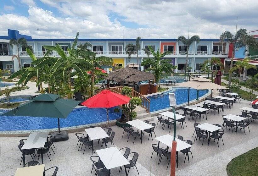 Blue Hotel And Resort