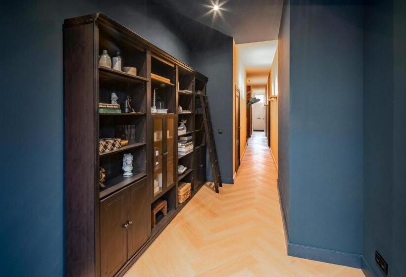 Breda City Apartments