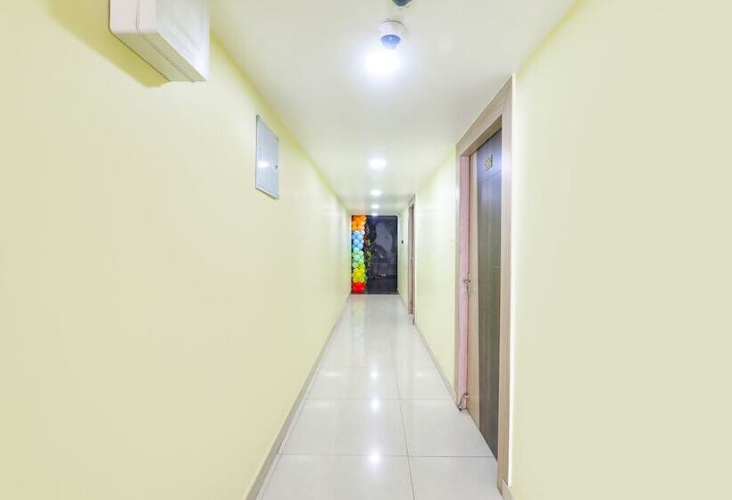 Fabhotel The Kumar Inn