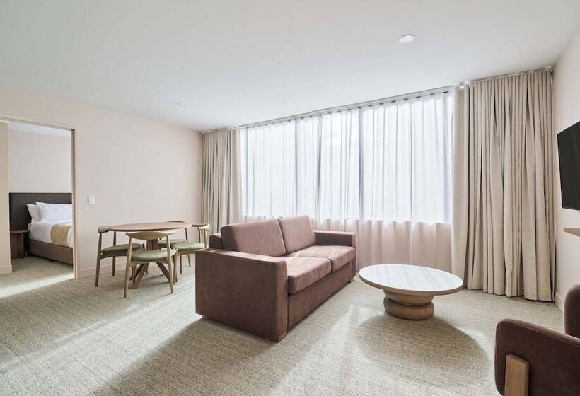 فندق Abode Phillip