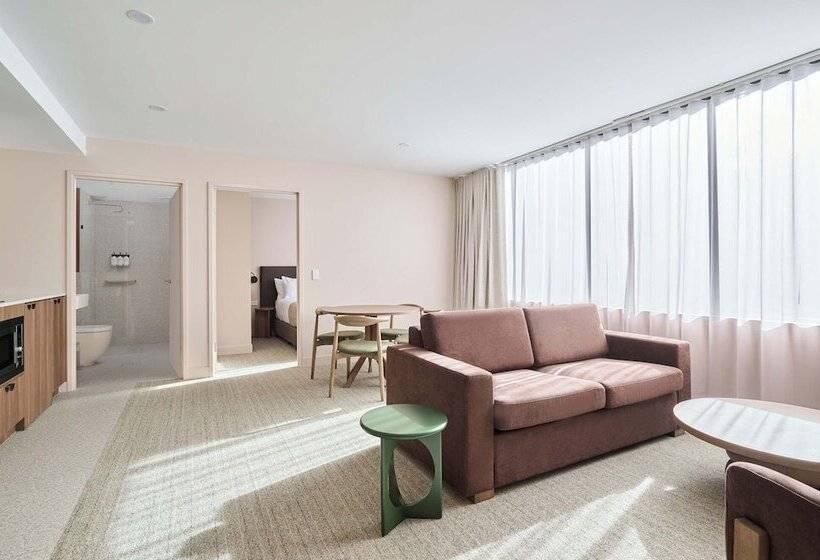 فندق Abode Phillip