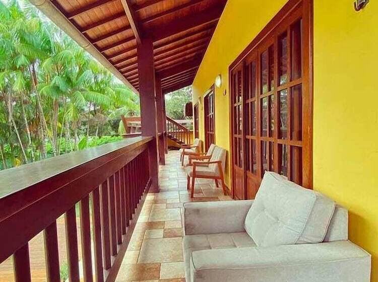 هتل Blue Ocean Flats