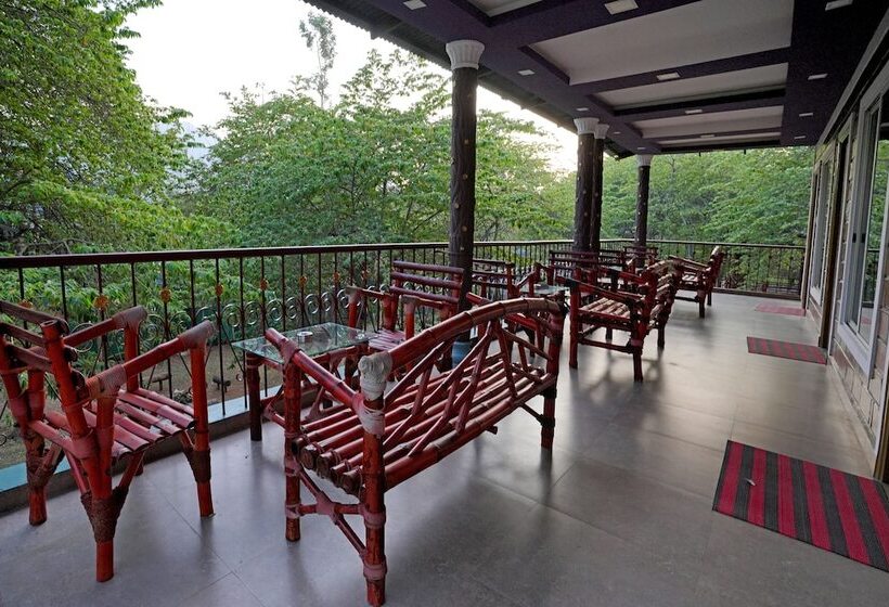 ホテル Hillside Spring Valley Resort Masinagudi