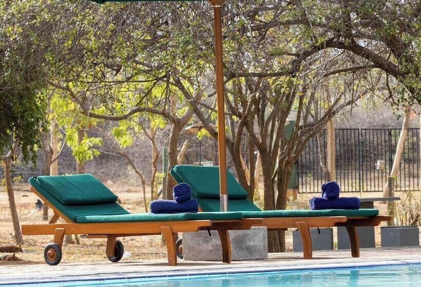 Отель Joe S Bungalow Yala