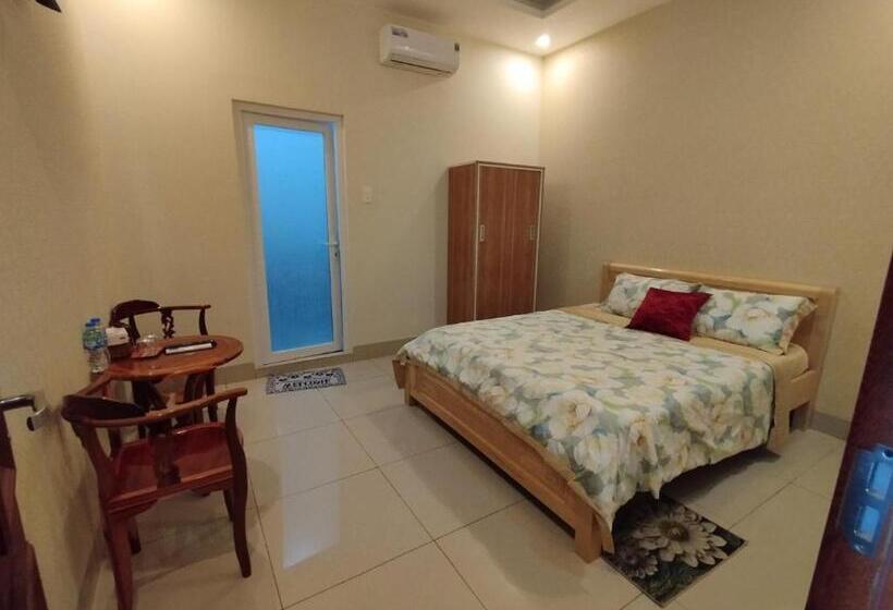 هتل Nhà Nghỉ Kim Cương