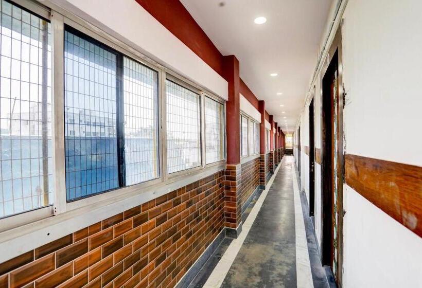 ホテル Oyo Payal Guest House