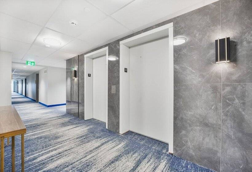 Skye Hotel & Residences