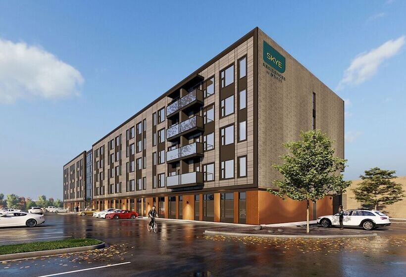 Skye Hotel & Residences