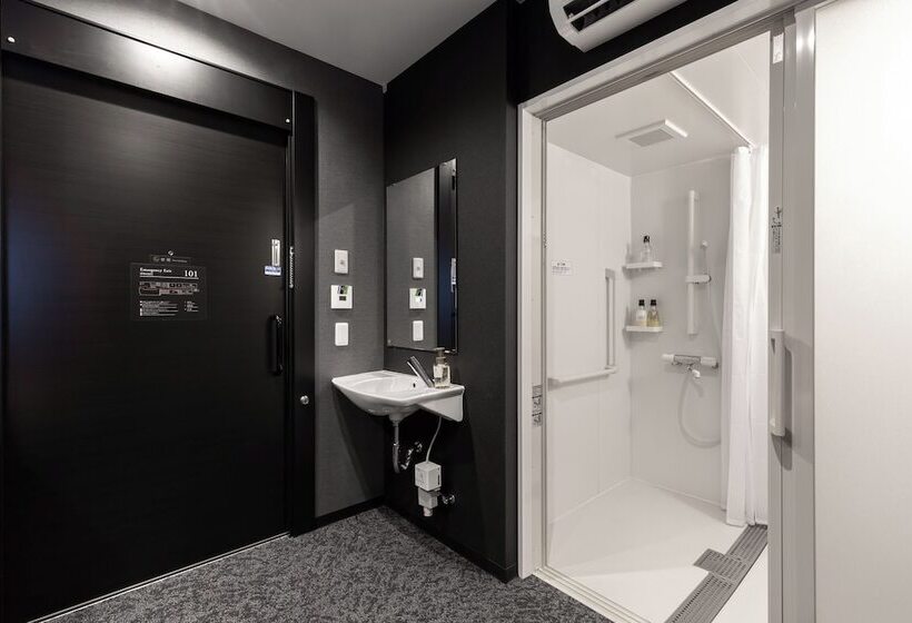 Отель The Celecton Higashiosaka Nagataekimae