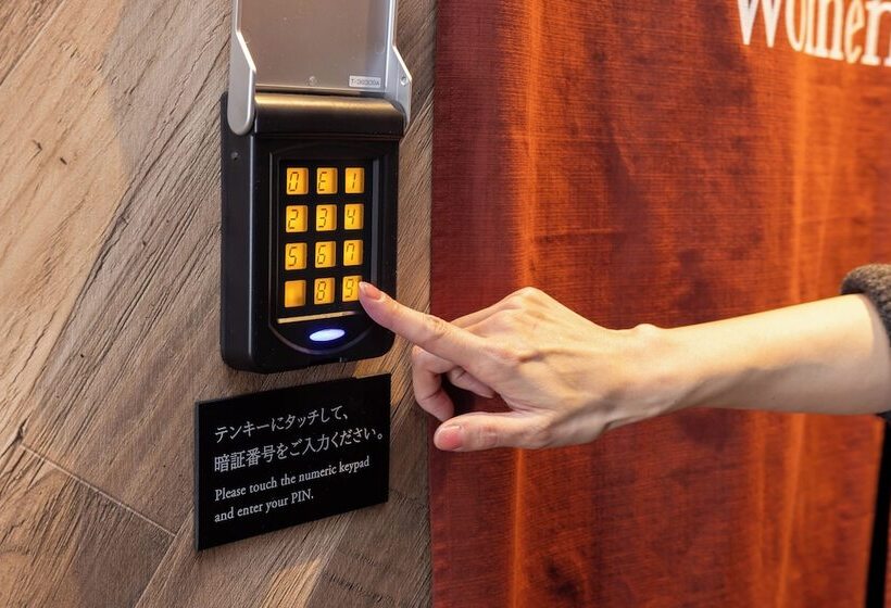 Отель The Celecton Higashiosaka Nagataekimae