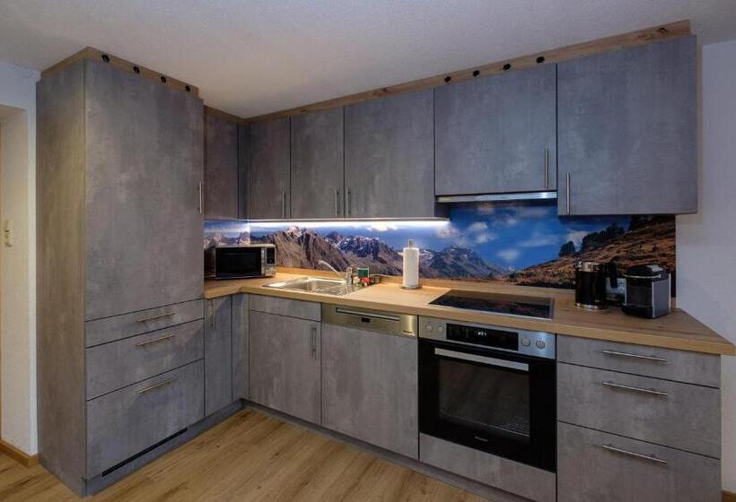 ユースホステル Gasthof Hirschen