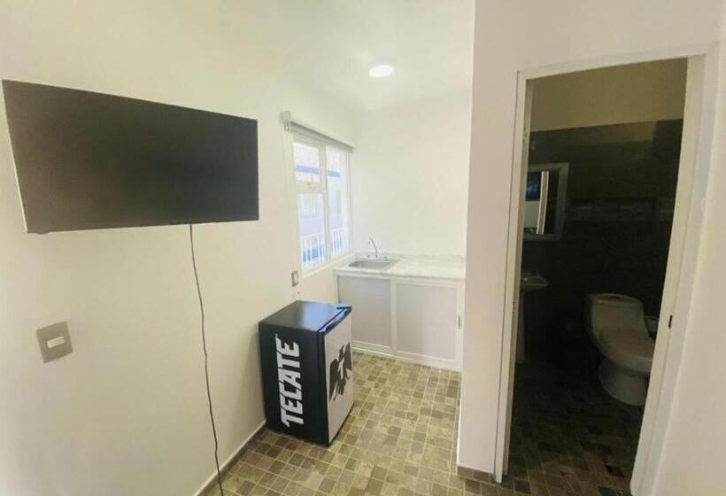 Blue Inn Hotel & Suites