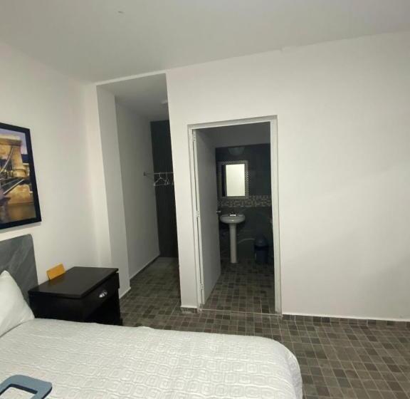 Blue Inn Hotel & Suites