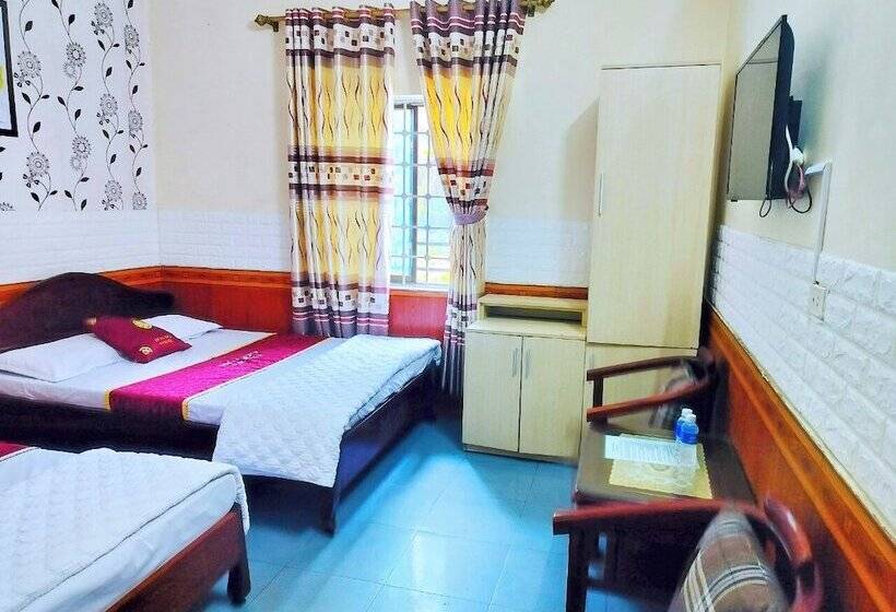 Hoa Do Hotel Ha Tinh