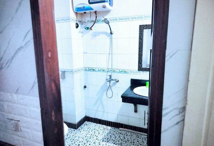 Hoa Do Hotel Ha Tinh