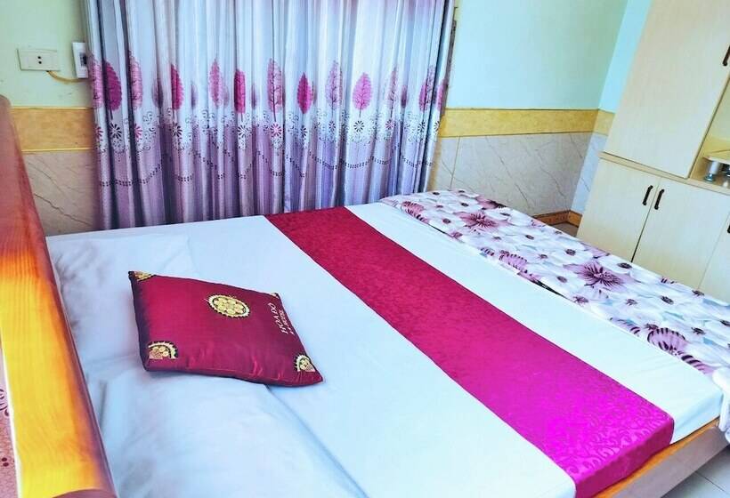 Hoa Do Hotel Ha Tinh