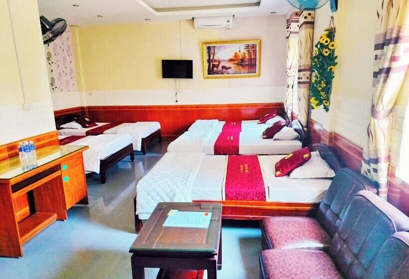 Hoa Do Hotel Ha Tinh