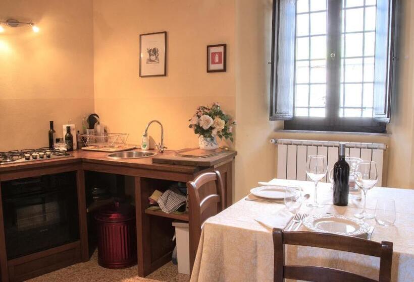 Отель Borgo Di Camporsevoli