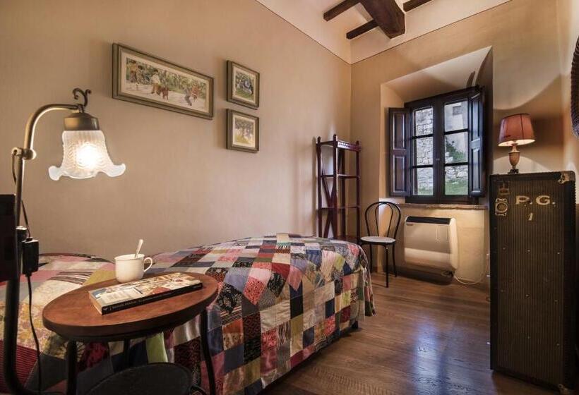 Отель Borgo Di Camporsevoli