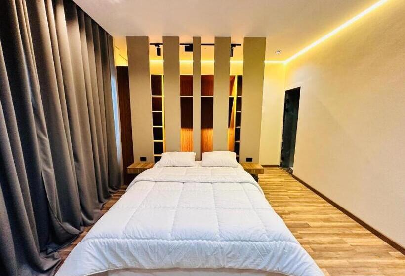 酒店 Farida Habu Palace