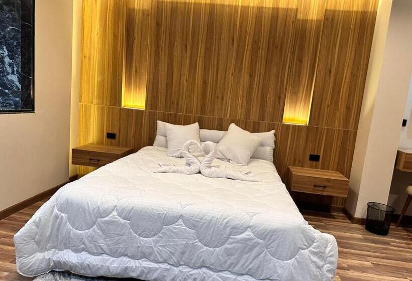 酒店 Farida Habu Palace