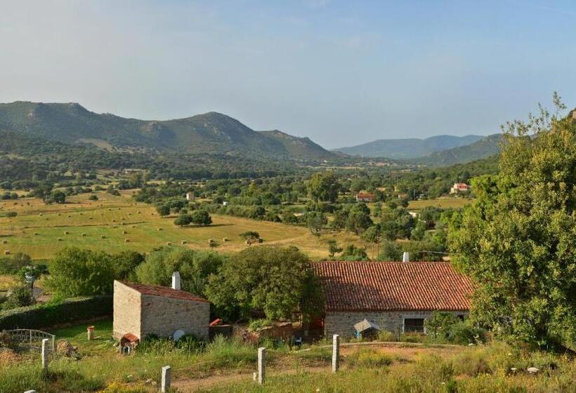 فندق La Ratina Azienda Agricola   Agriturismo   Enoturismo