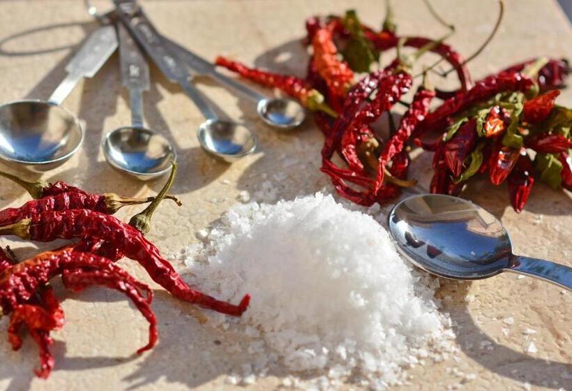 Отель La Ratina Azienda Agricola   Agriturismo   Enoturismo