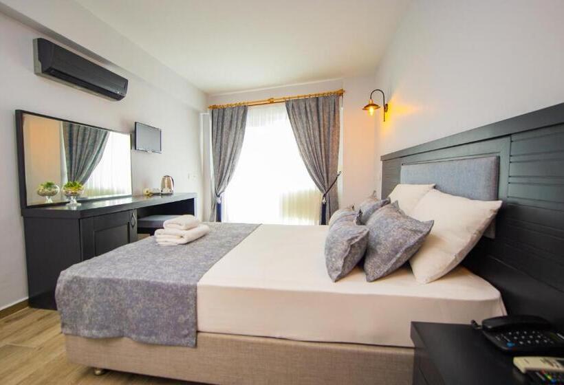 בית מלון כפרי Le Marin