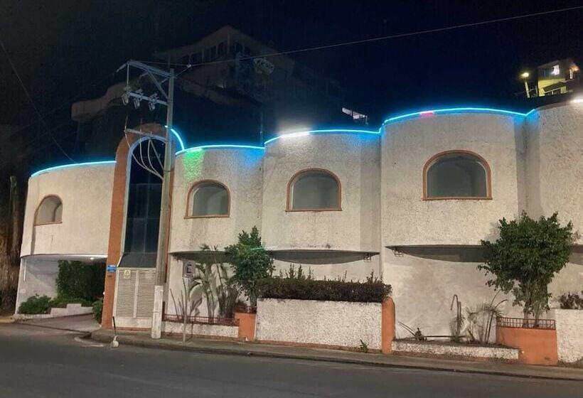 Отель Oasis Acapulco