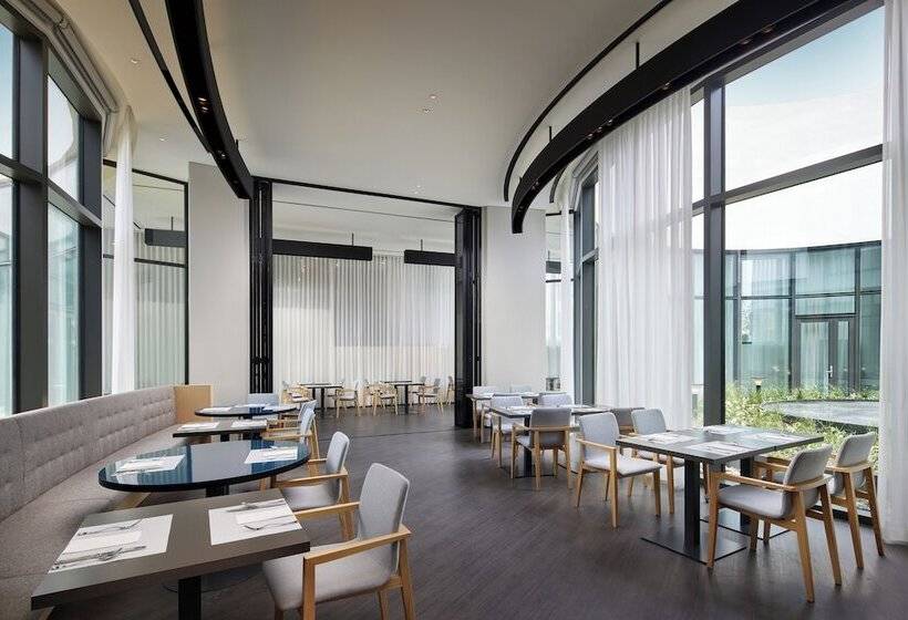 Hotel Shilla Stay Plus Ihotewoo Ocean Front