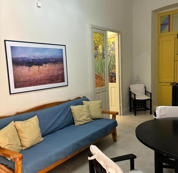 بنسيون Casa Frori