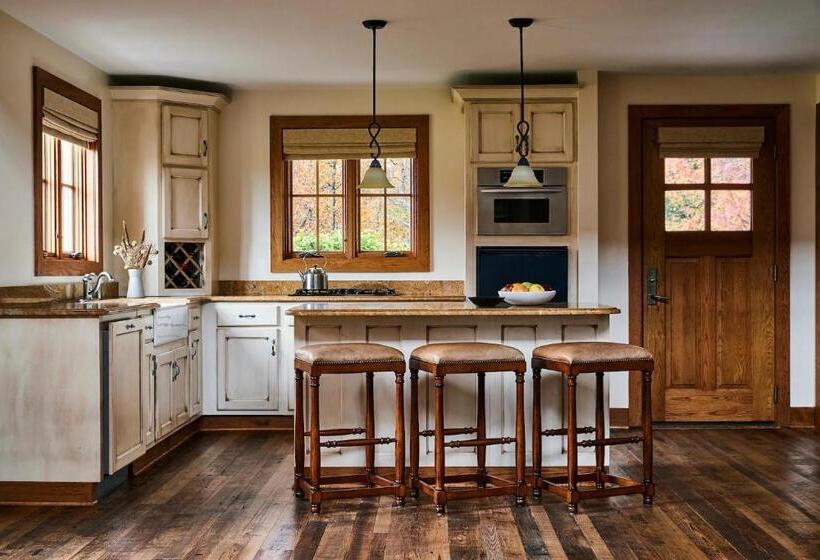 Primland Resort, Auberge Resorts Collection