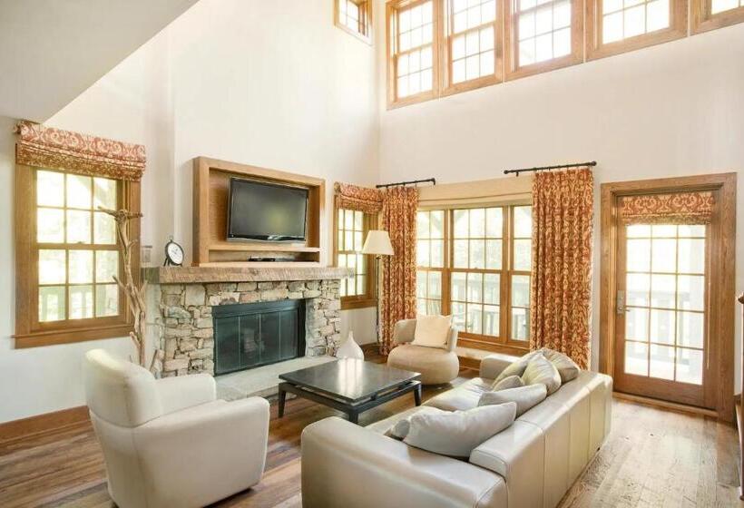 Primland Resort, Auberge Resorts Collection