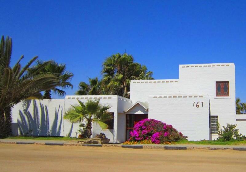 Alternative Space B & B