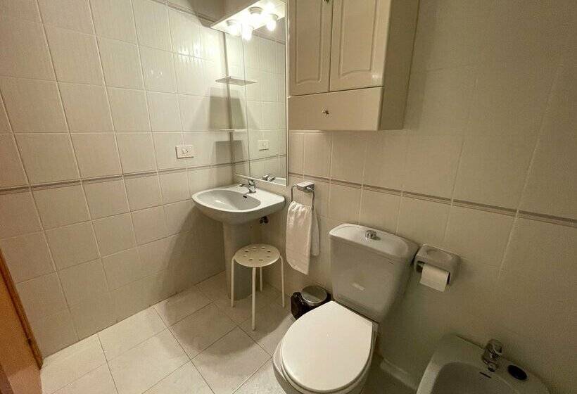 Apartamentos Riviera 3000