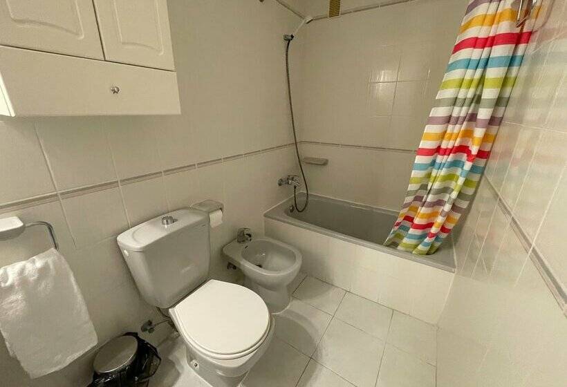 Apartamentos Riviera 3000