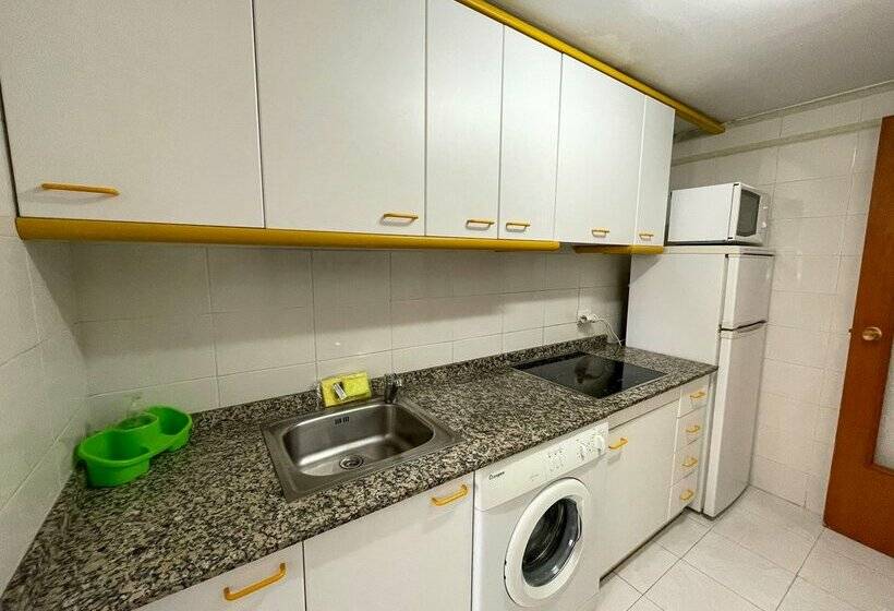 Apartamentos Riviera 3000