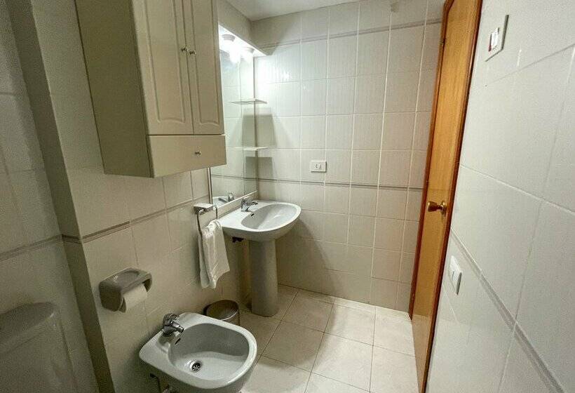 Apartamentos Riviera 3000