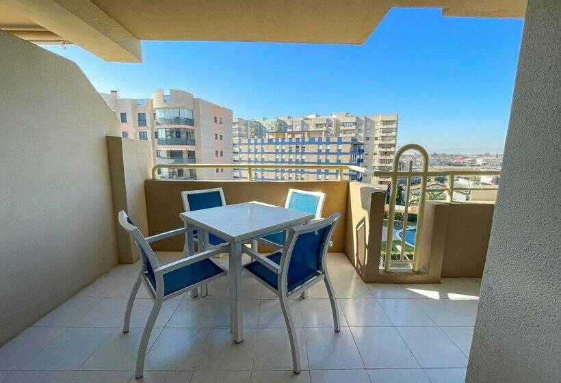 Apartamentos Riviera 3000