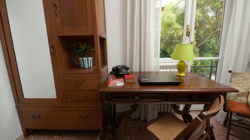 تختخواب و صبحانه 2 Passi Da