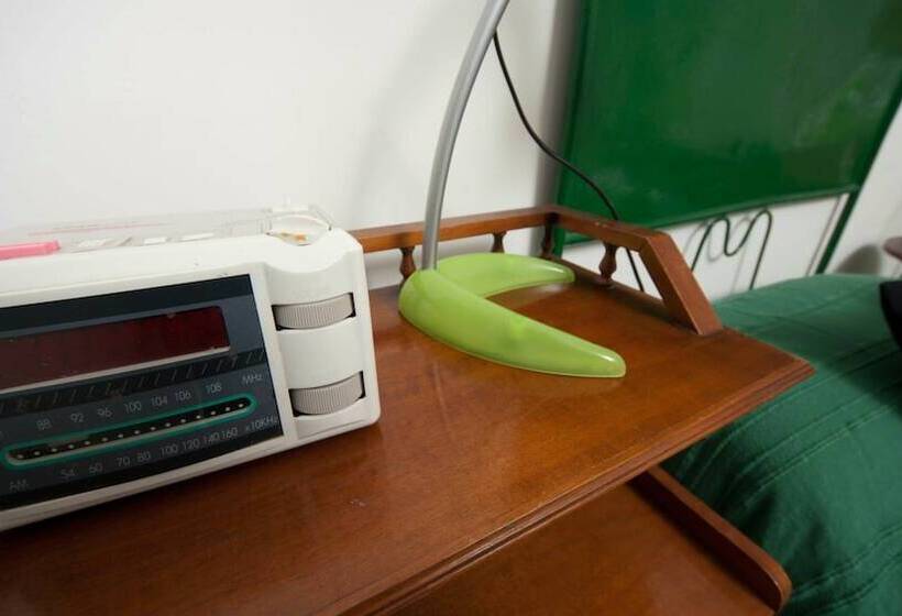 تختخواب و صبحانه 2 Passi Da