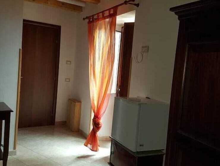 צימר A Taverna Intru U Vicu