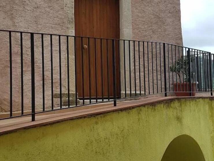 צימר A Taverna Intru U Vicu