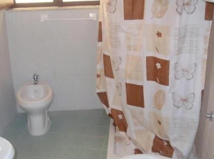 צימר A Taverna Intru U Vicu